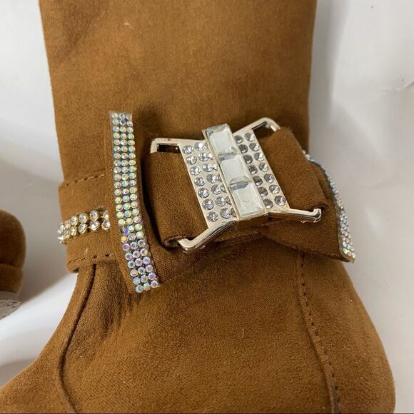 💋Bundle 4 items for $20. Add items💋 to a bundle - Picture 7 of 7